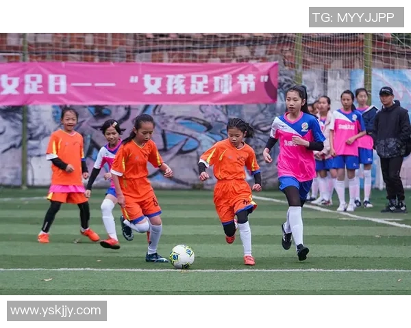 北京足球队在联合会杯积分榜上以70分稳居第一名，表现抢眼